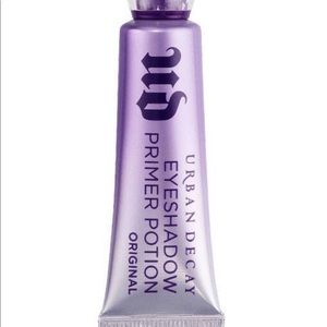 Urban Decay Eyeshadow Primer Potion